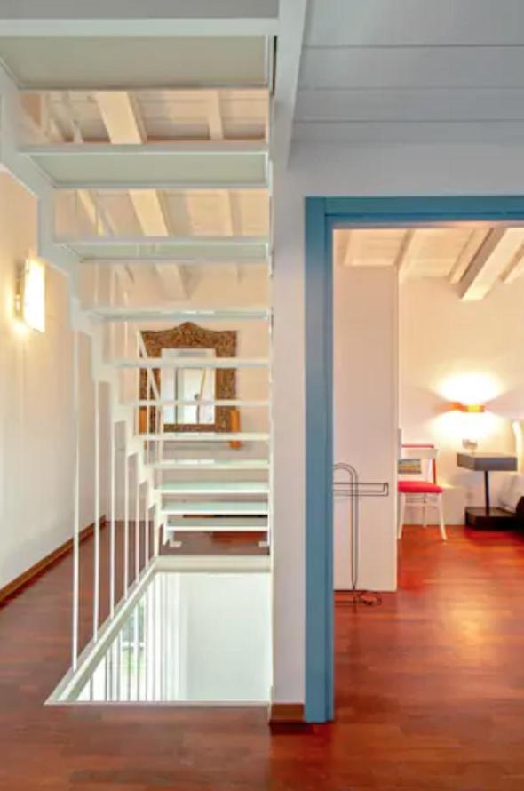 Amazing Sea View Flat Villa Tirrenia Buitenkant foto
