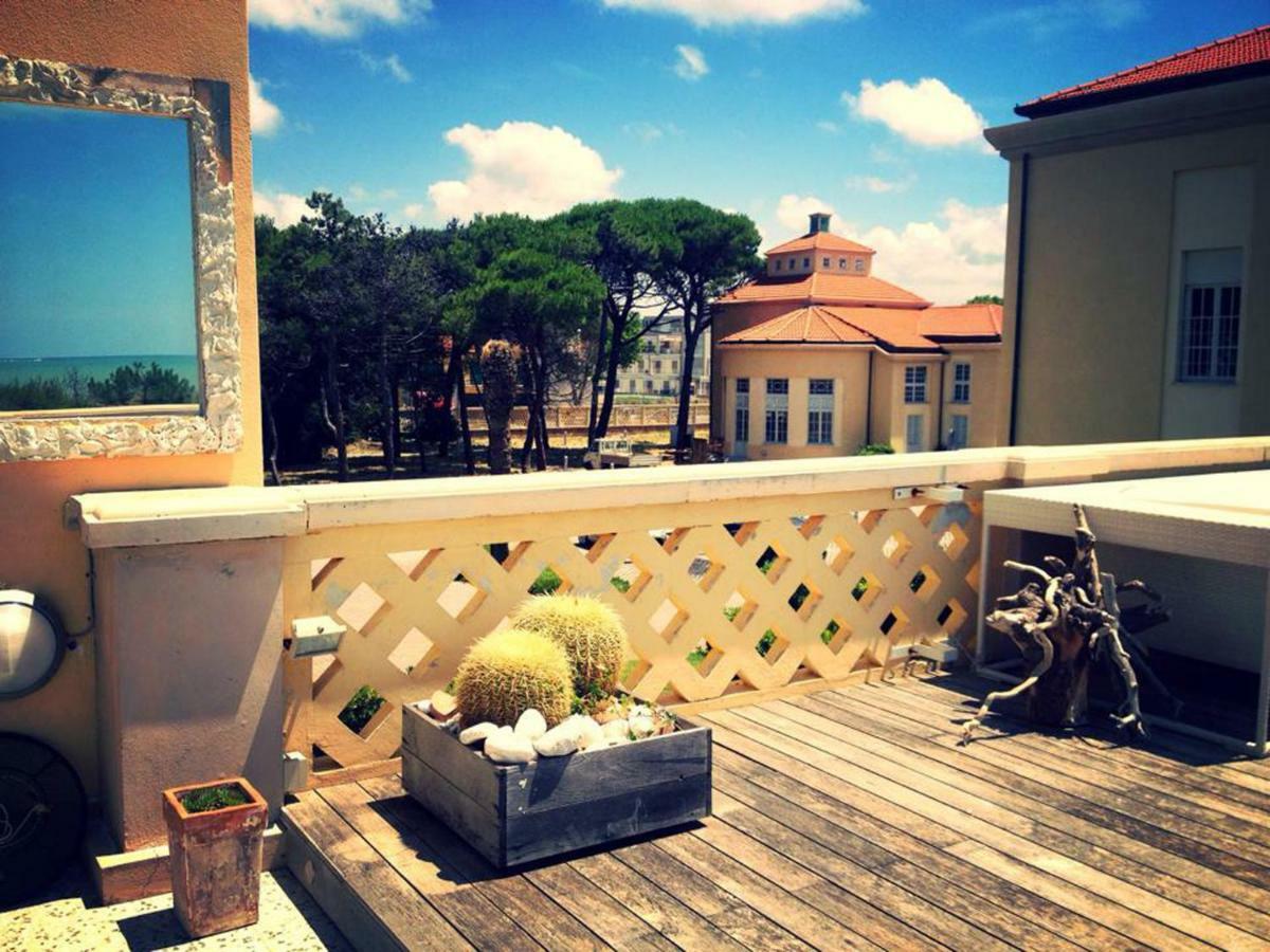 Amazing Sea View Flat Villa Tirrenia Buitenkant foto